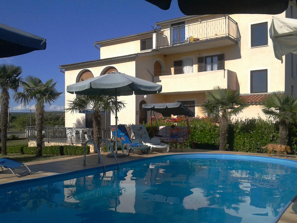 Apartments Marica Poreč Dış mekan fotoğraf
